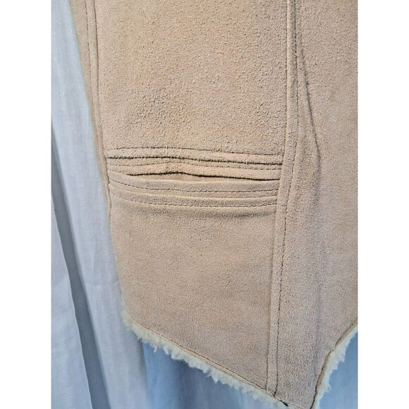 Vintage LLB Tan Cowhide Vest With Sherpa Lining, Size 42, Made in Mexico - Picture 4 of 7